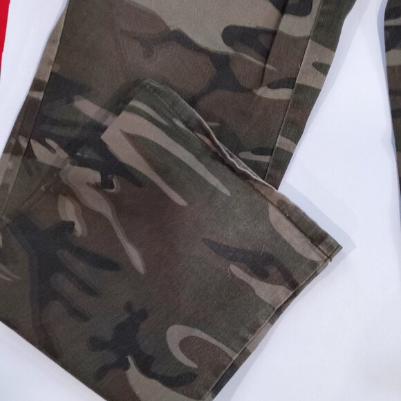 London Blues cotton pants camouflage boys size 8 - Picture 9 of 11